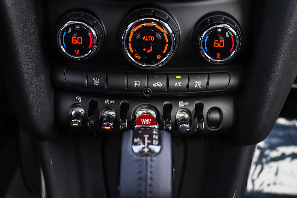 Thumbnail: 2018 MINI Cooper - 26