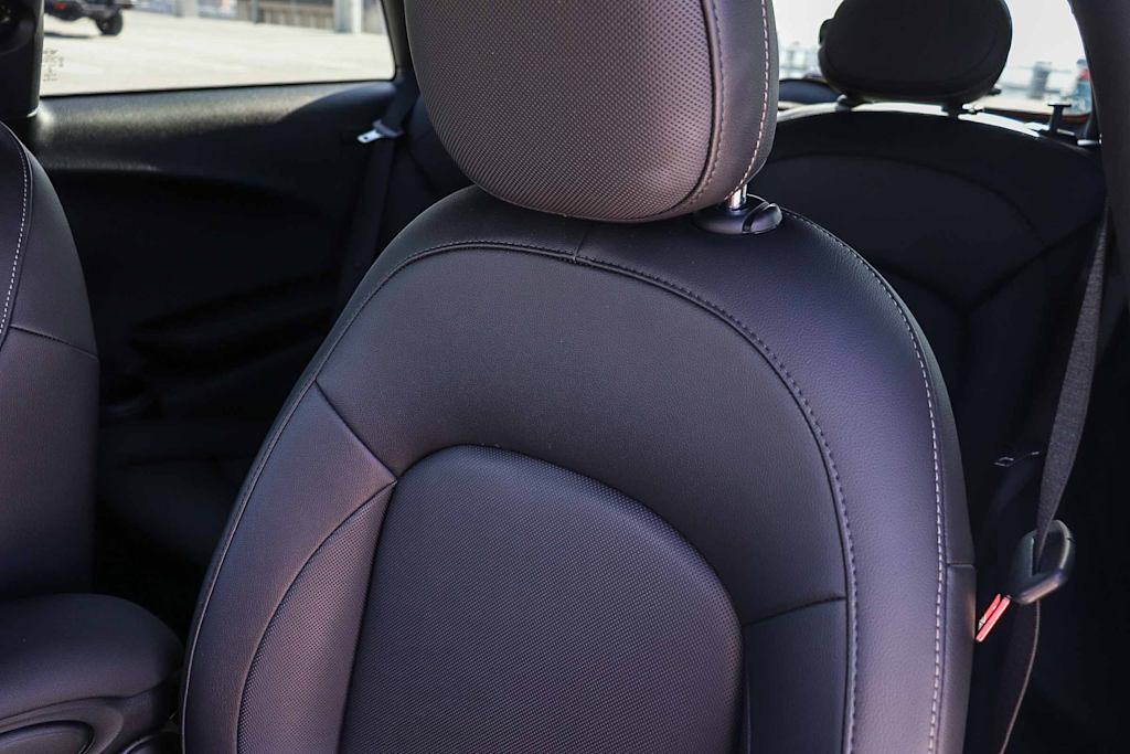 Thumbnail: 2020 MINI Cooper - 37