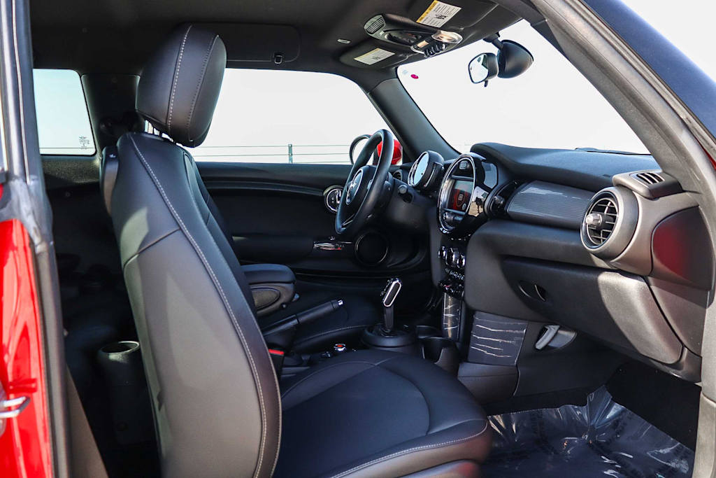 Thumbnail: 2020 MINI Cooper - 10