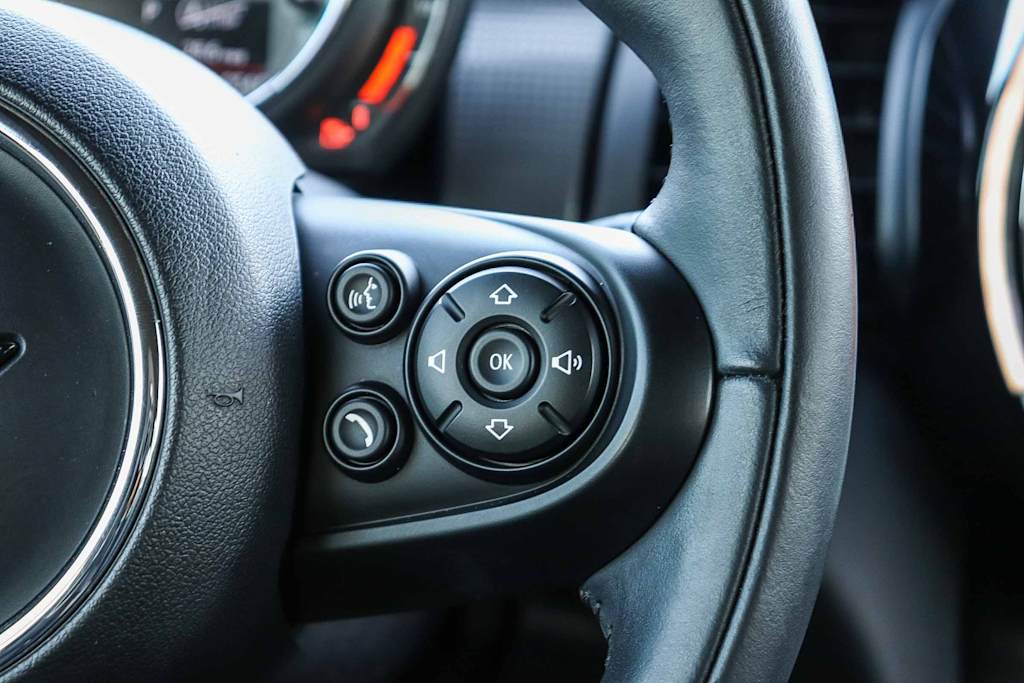 Thumbnail: 2020 MINI Cooper - 29