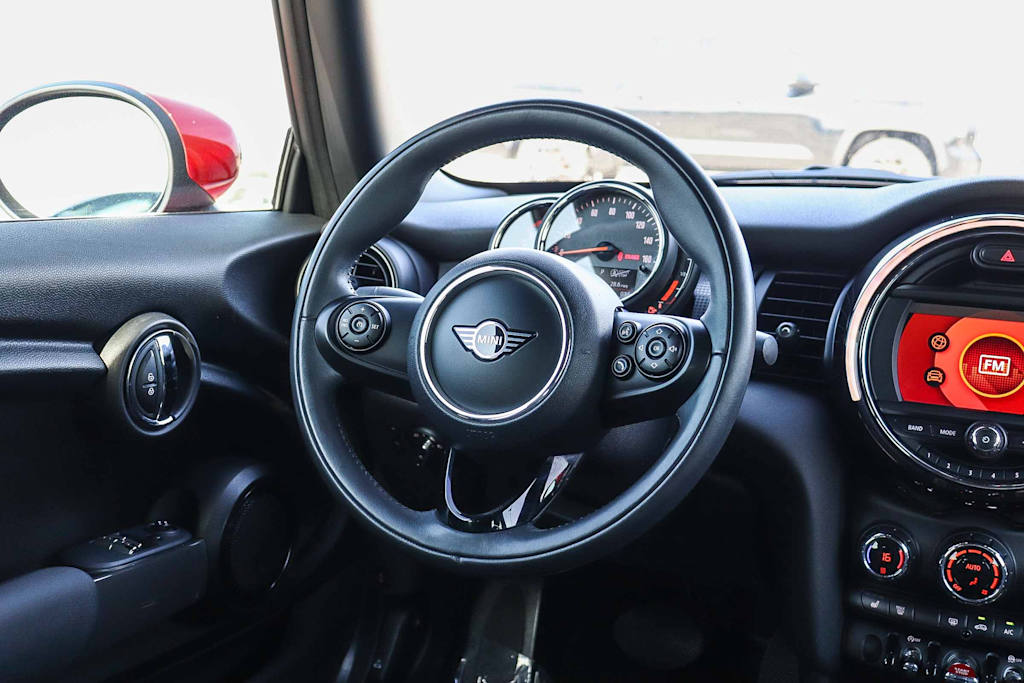 Thumbnail: 2020 MINI Cooper - 13