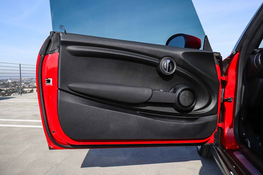 Thumbnail: 2020 MINI Cooper - 34