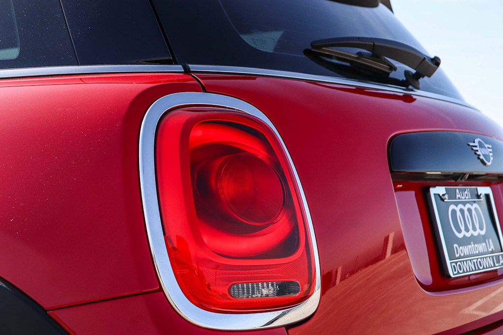 Thumbnail: 2020 MINI Cooper - 23