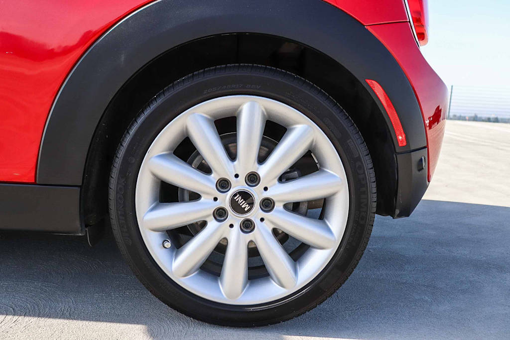 Thumbnail: 2020 MINI Cooper - 24