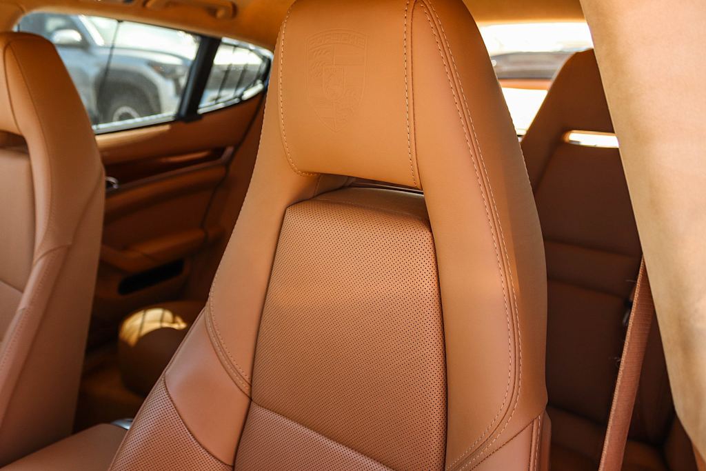 Thumbnail: 2011 Porsche Panamera - 34