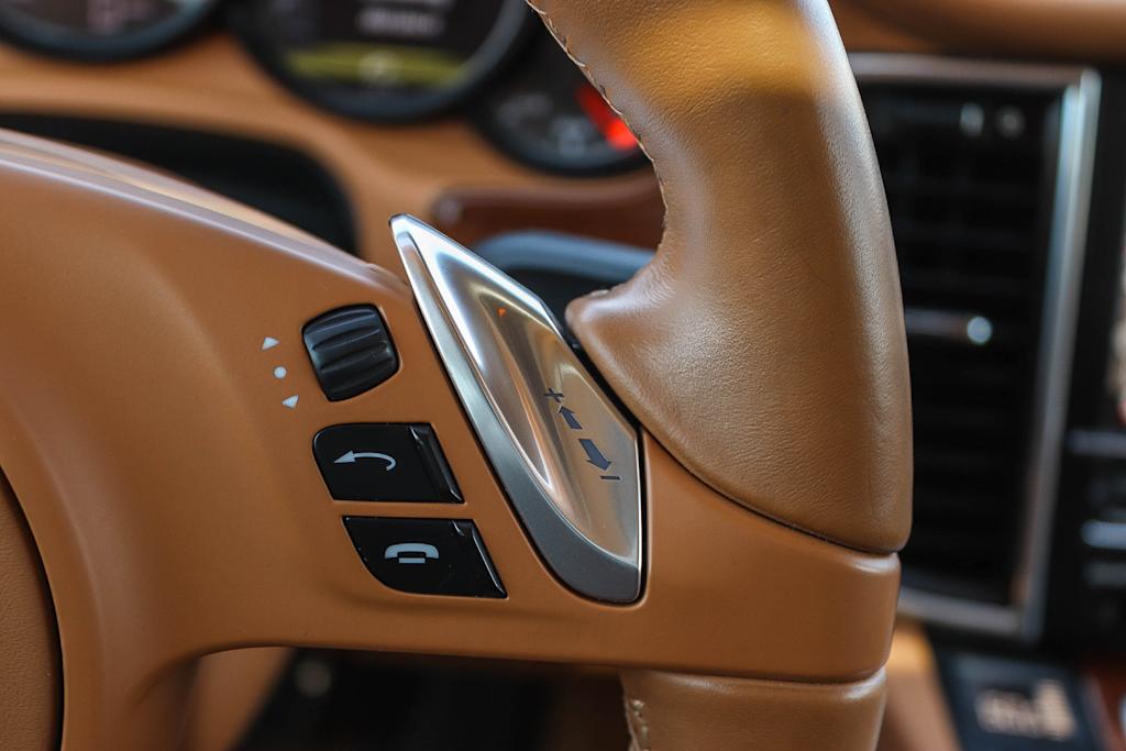 Thumbnail: 2011 Porsche Panamera - 13
