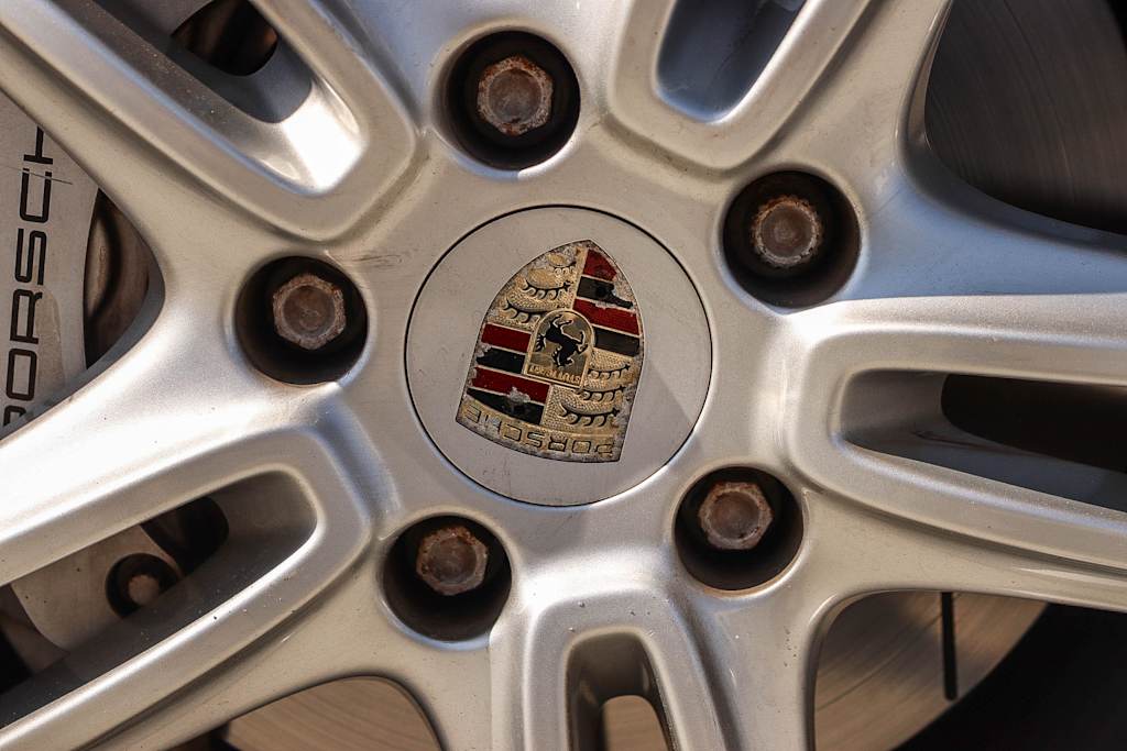 Thumbnail: 2011 Porsche Panamera - 23