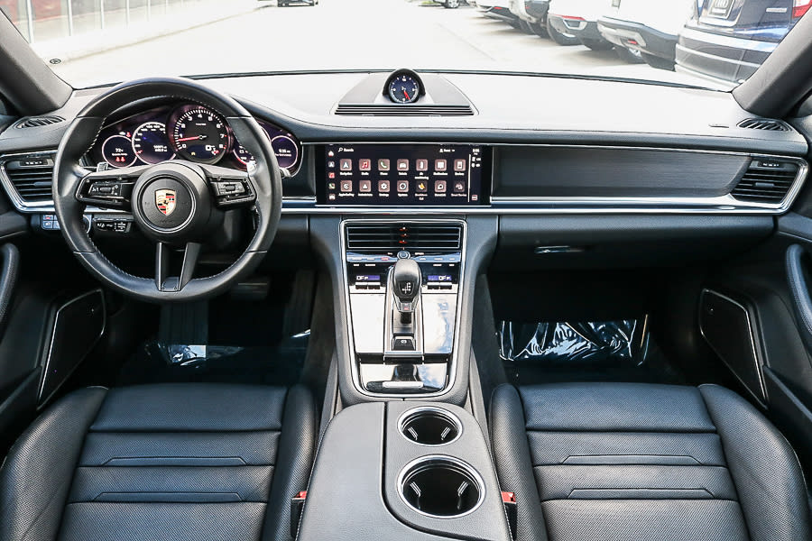 Thumbnail: 2023 Porsche Panamera - 2