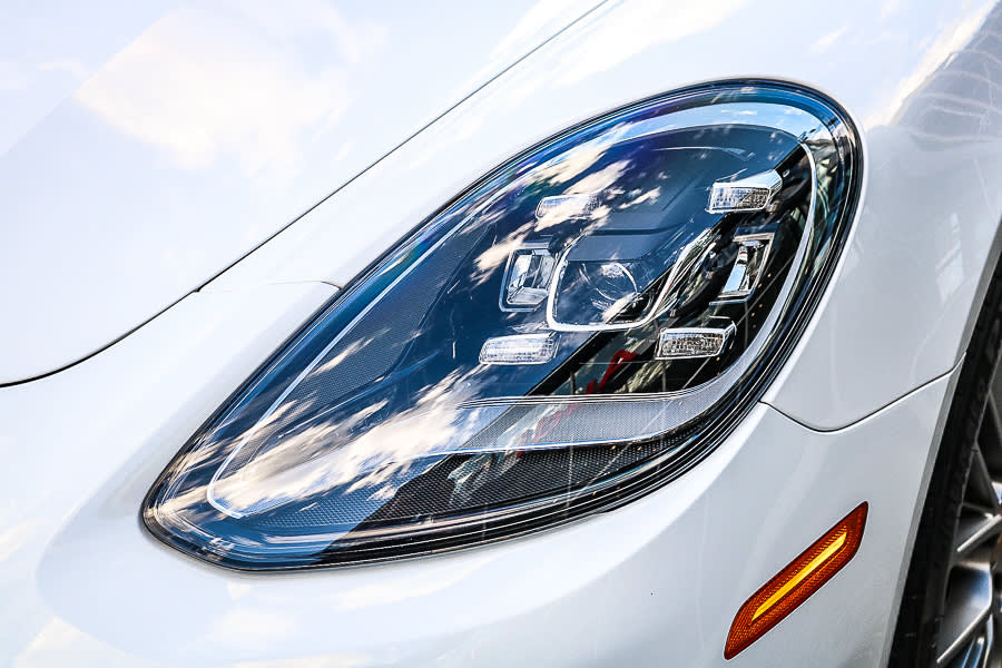 Thumbnail: 2023 Porsche Panamera - 19