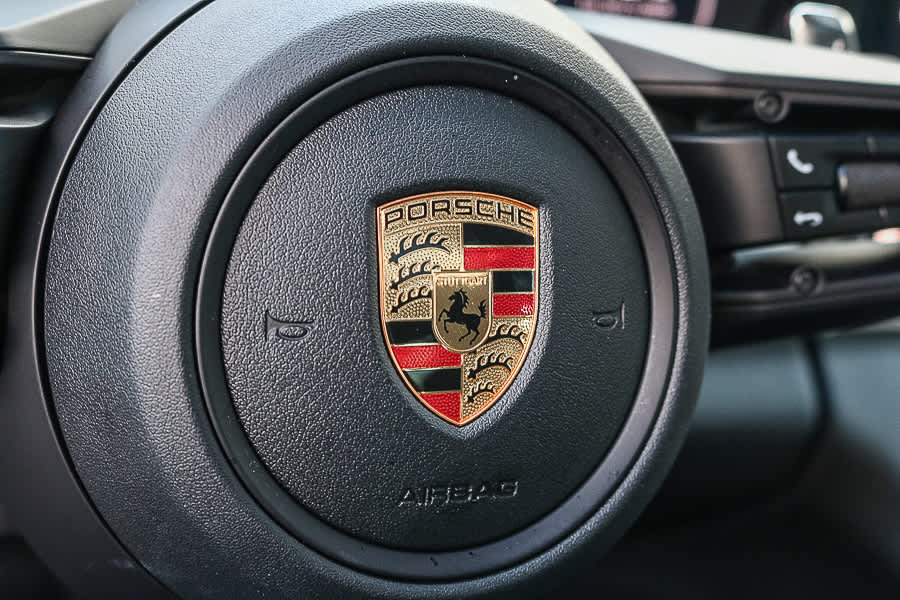 Thumbnail: 2023 Porsche Panamera - 29