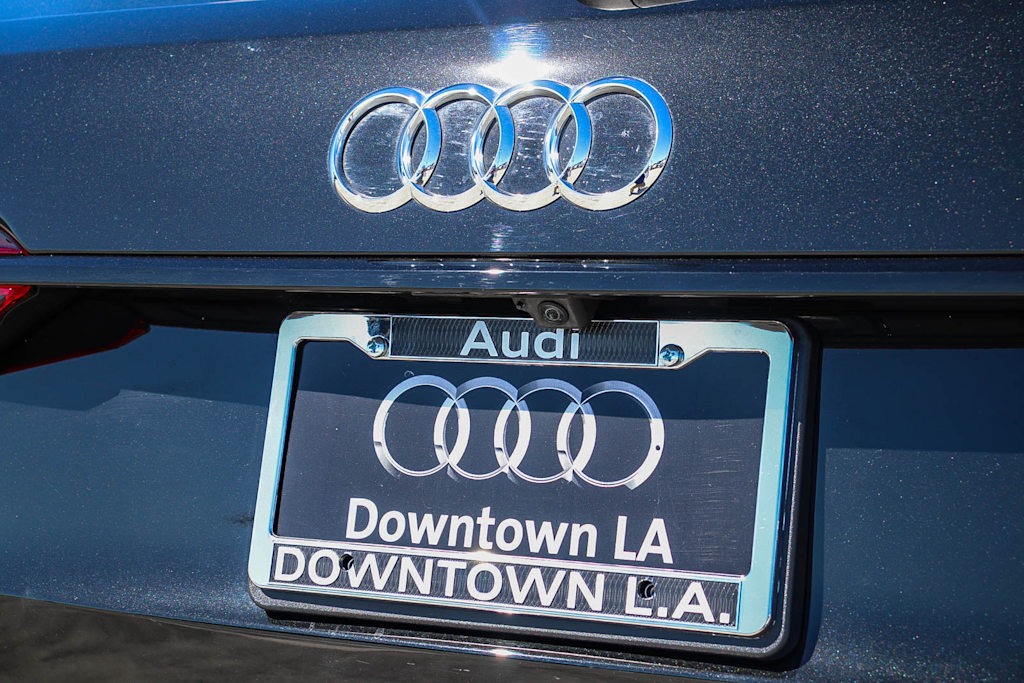 Thumbnail: 2025 Audi RS 6 - 16