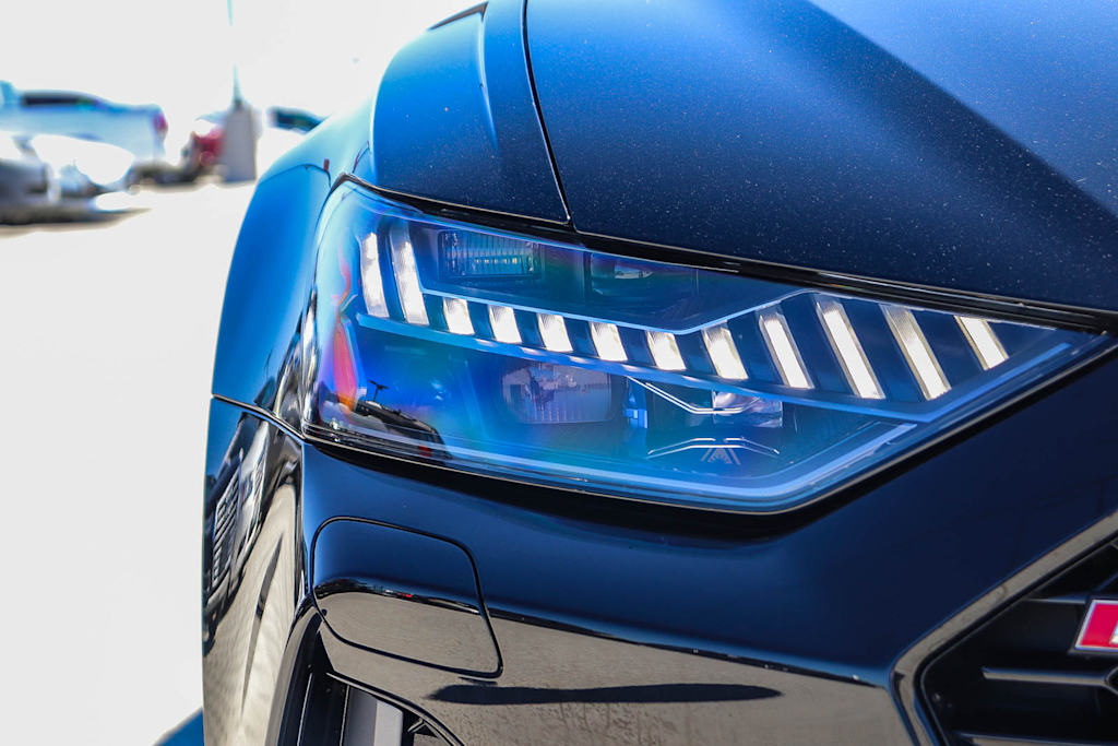 Thumbnail: 2025 Audi RS 6 - 20