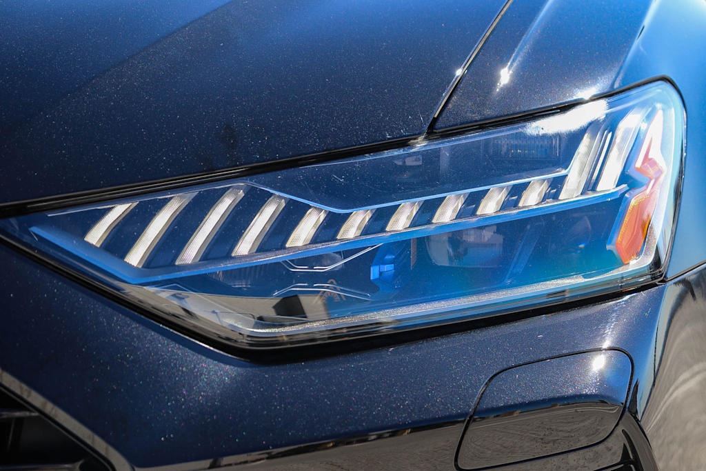 Thumbnail: 2025 Audi RS 6 - 19
