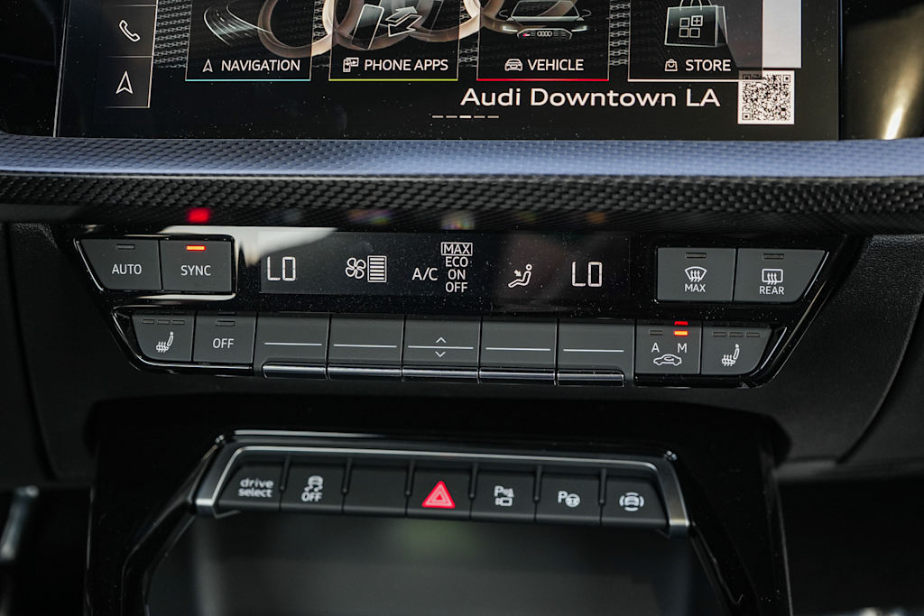 Thumbnail: 2026 Audi RS 3 - 27