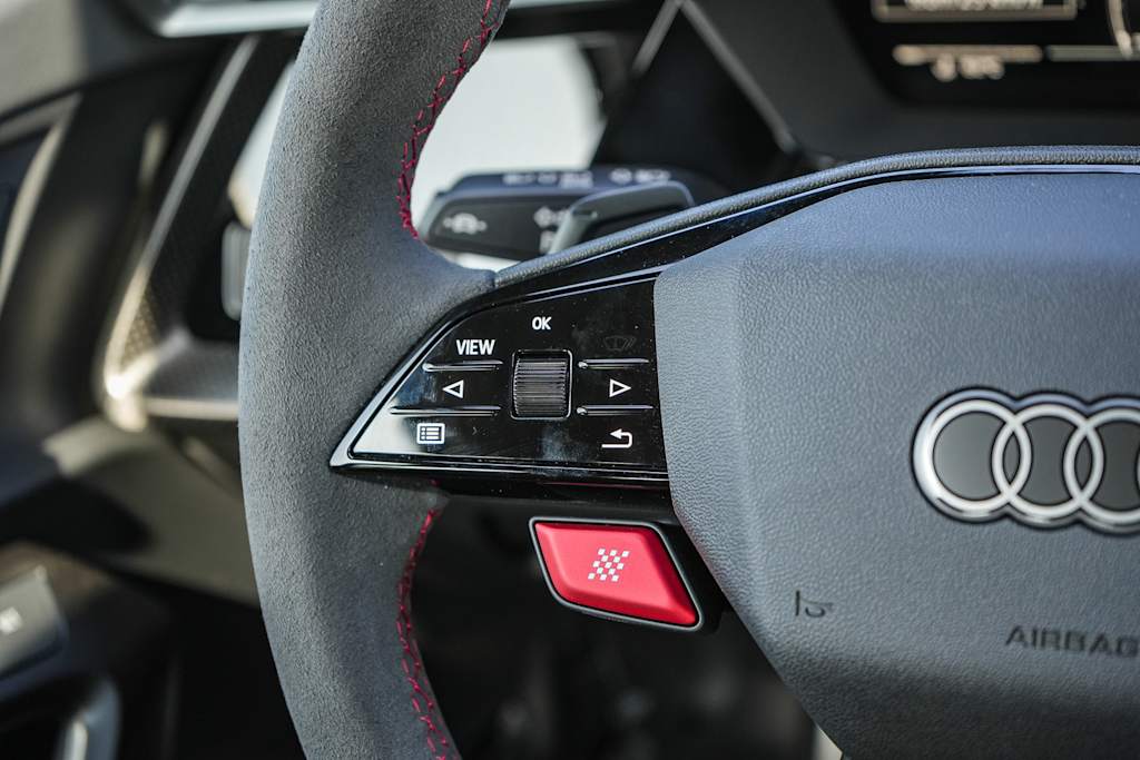 Thumbnail: 2026 Audi RS 3 - 30
