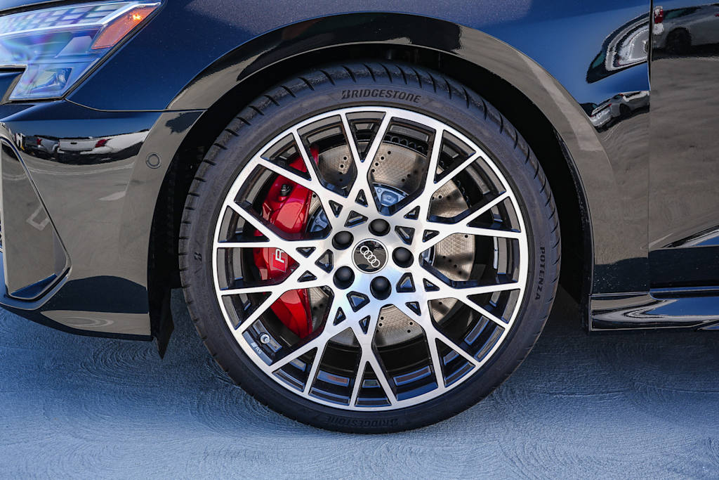 Thumbnail: 2026 Audi RS 3 - 26