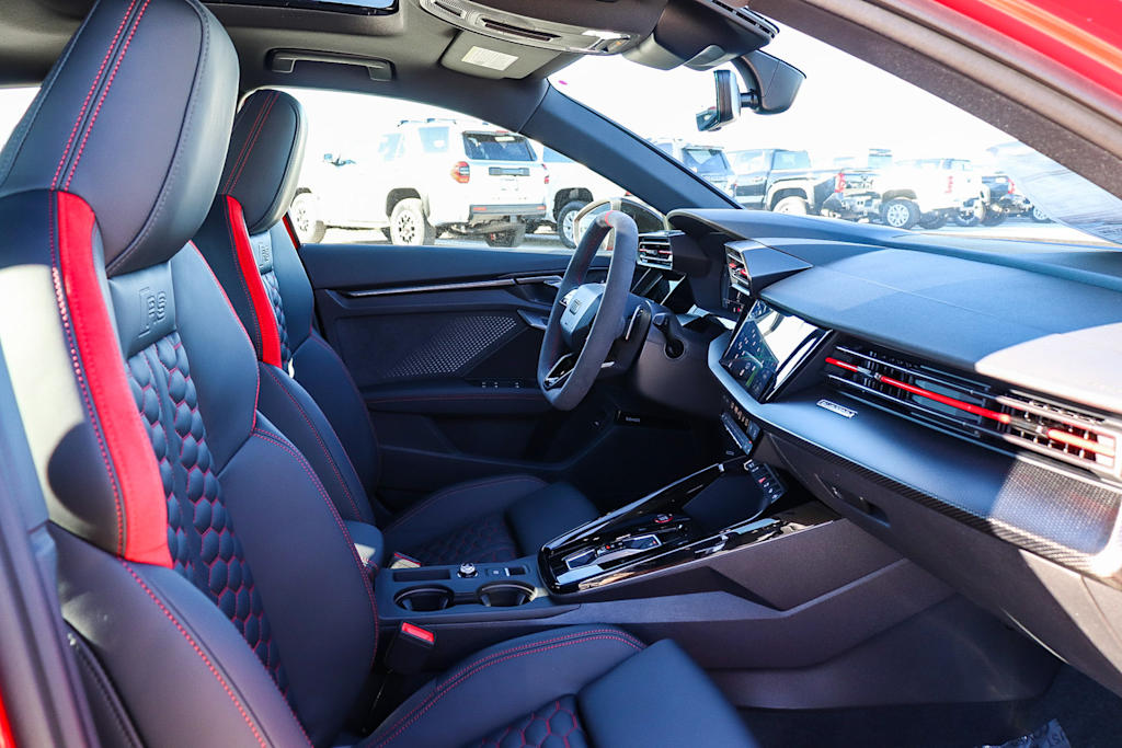 Thumbnail: 2026 Audi RS 3 - 10