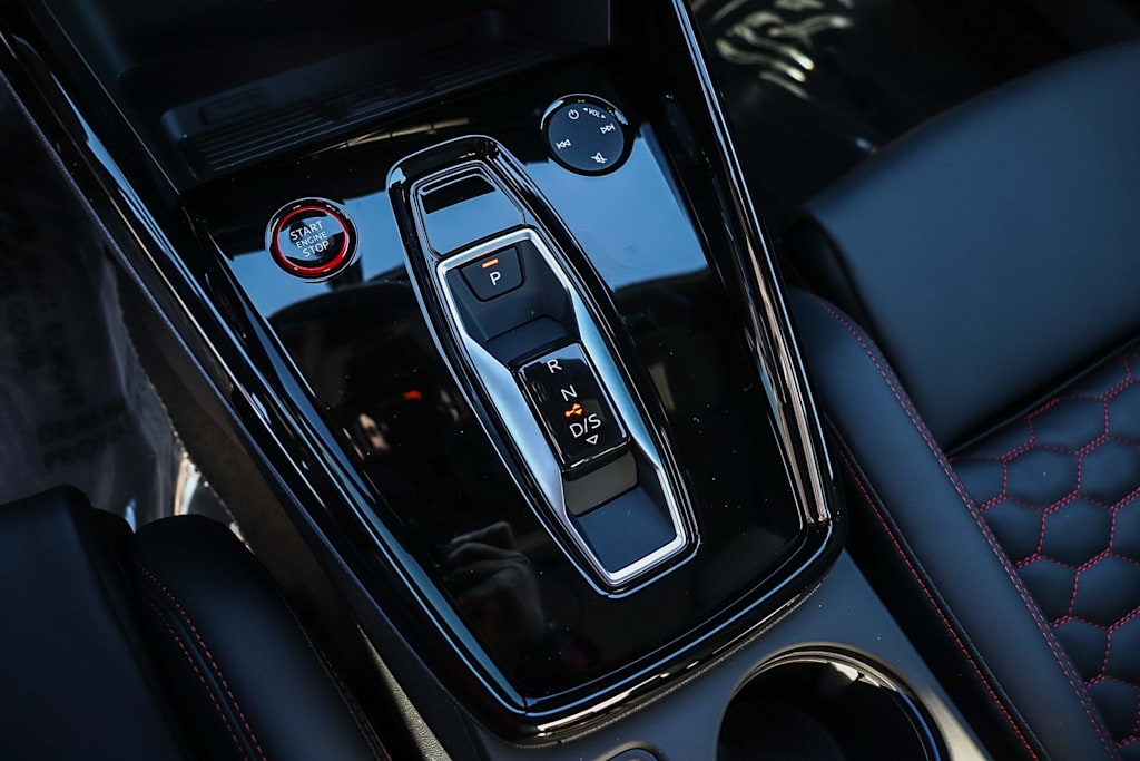 Thumbnail: 2026 Audi RS 3 - 14