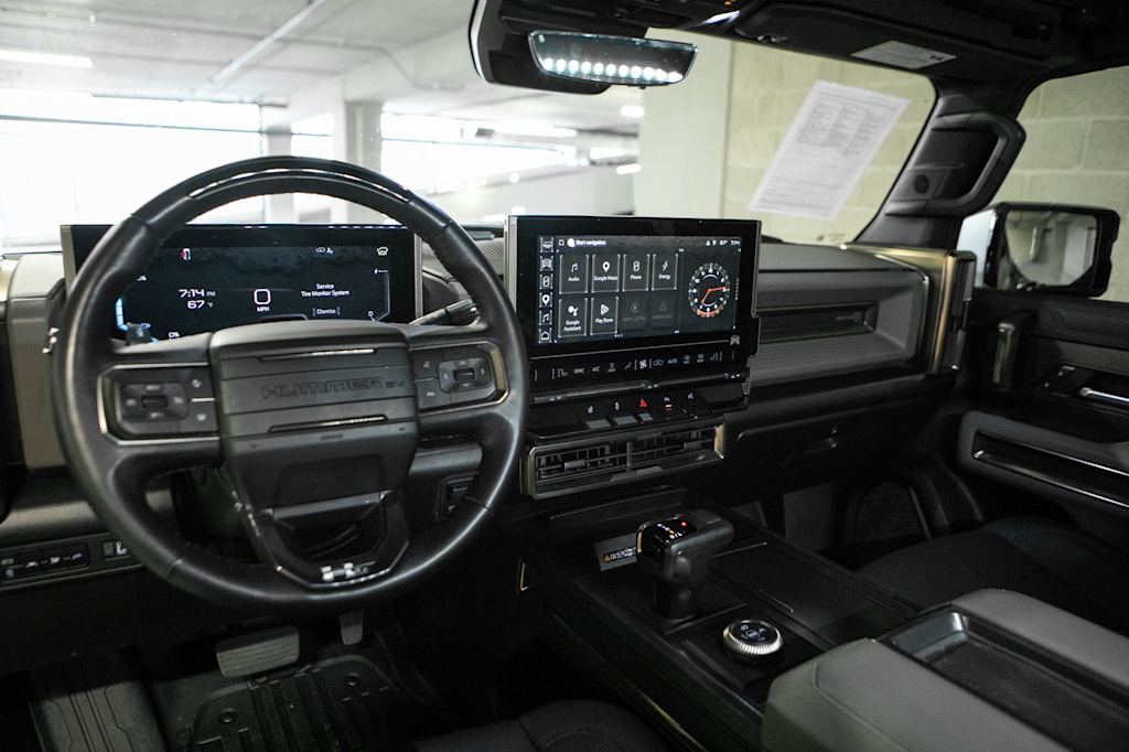 Thumbnail: 2024 GMC Hummer EV - 9