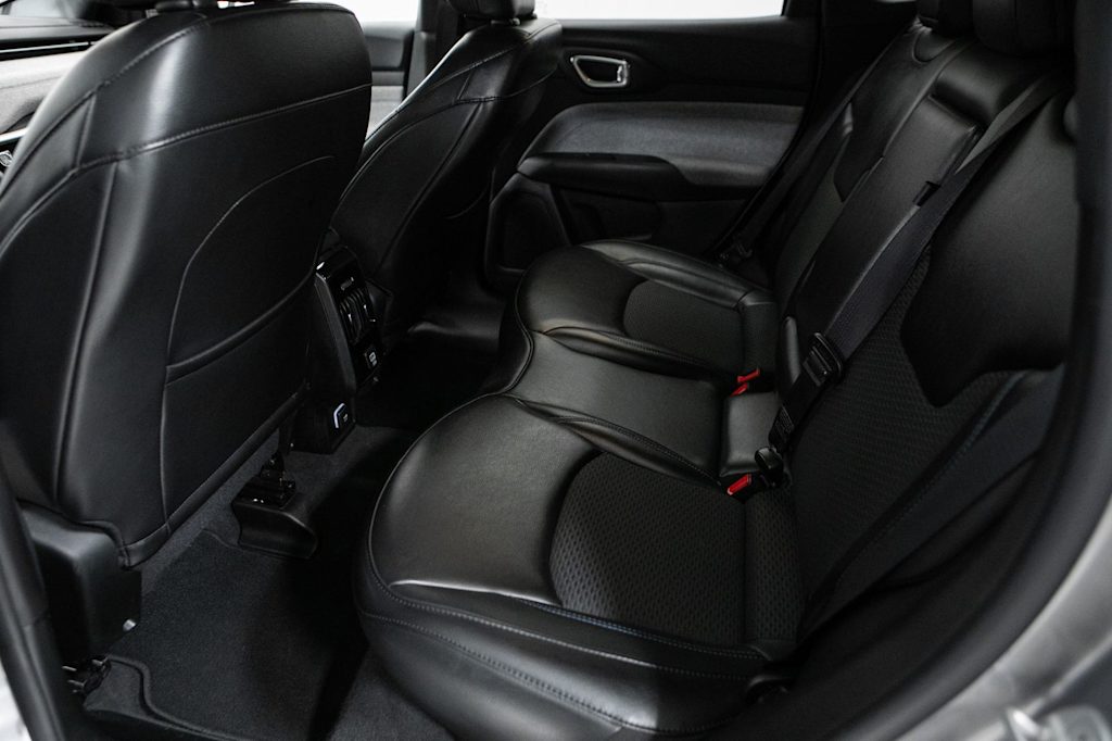 Thumbnail: 2023 Jeep Compass - 30