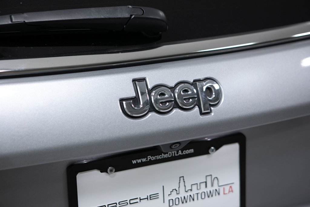 Thumbnail: 2023 Jeep Compass - 22