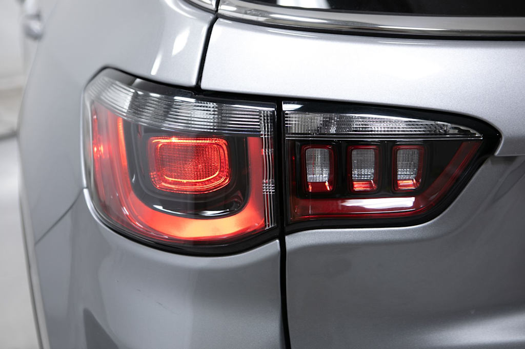 Thumbnail: 2023 Jeep Compass - 21