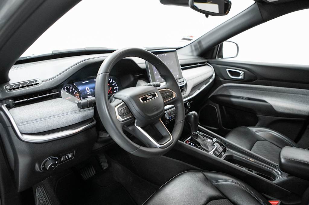 Thumbnail: 2023 Jeep Compass - 2