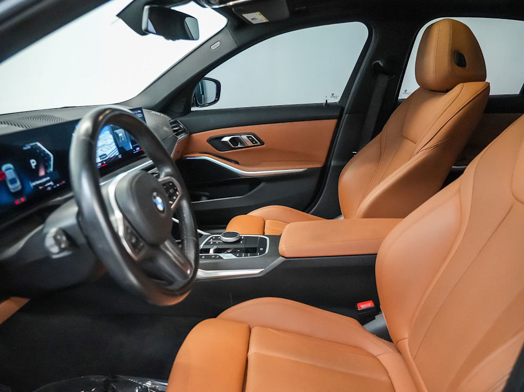 Thumbnail: 2023 BMW 3 Series - 25