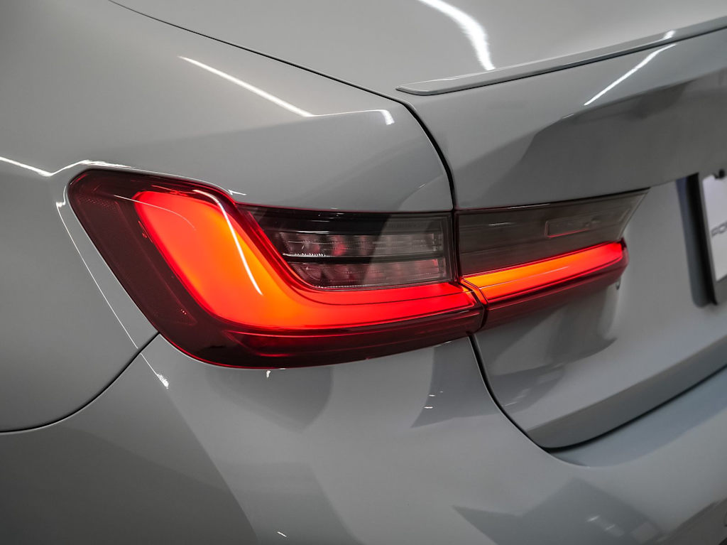 Thumbnail: 2023 BMW 3 Series - 20