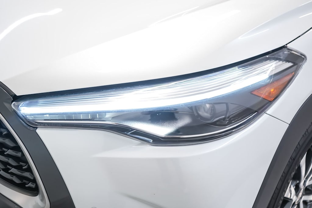 Thumbnail: 2023 Toyota Corolla Cross - 22