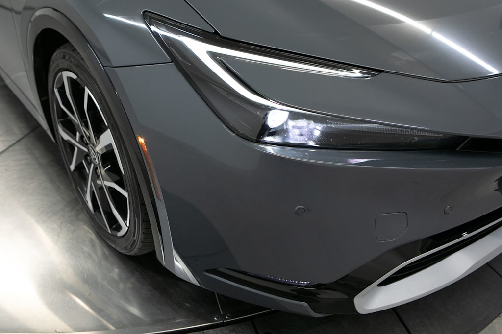Thumbnail: 2023 Toyota Prius Prime - 5
