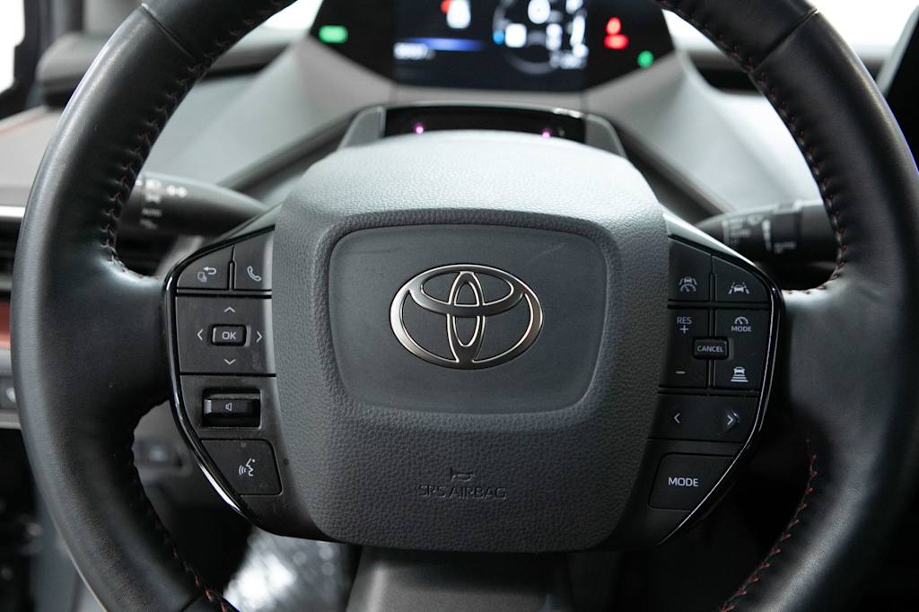 Thumbnail: 2023 Toyota Prius Prime - 19