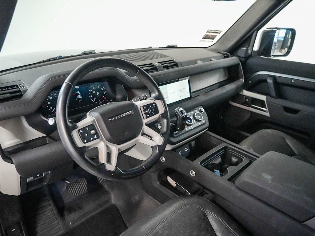 Thumbnail: 2023 Land Rover Defender - 2