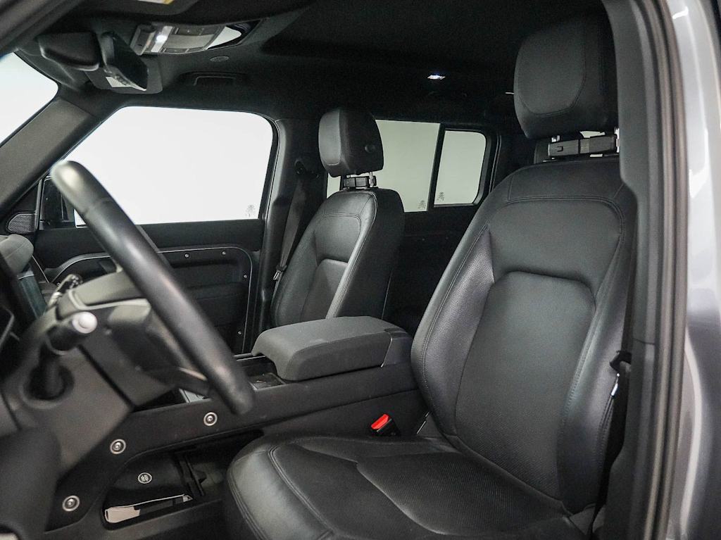 Thumbnail: 2023 Land Rover Defender - 9