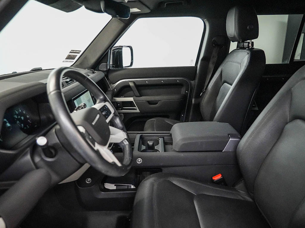 Thumbnail: 2023 Land Rover Defender - 21