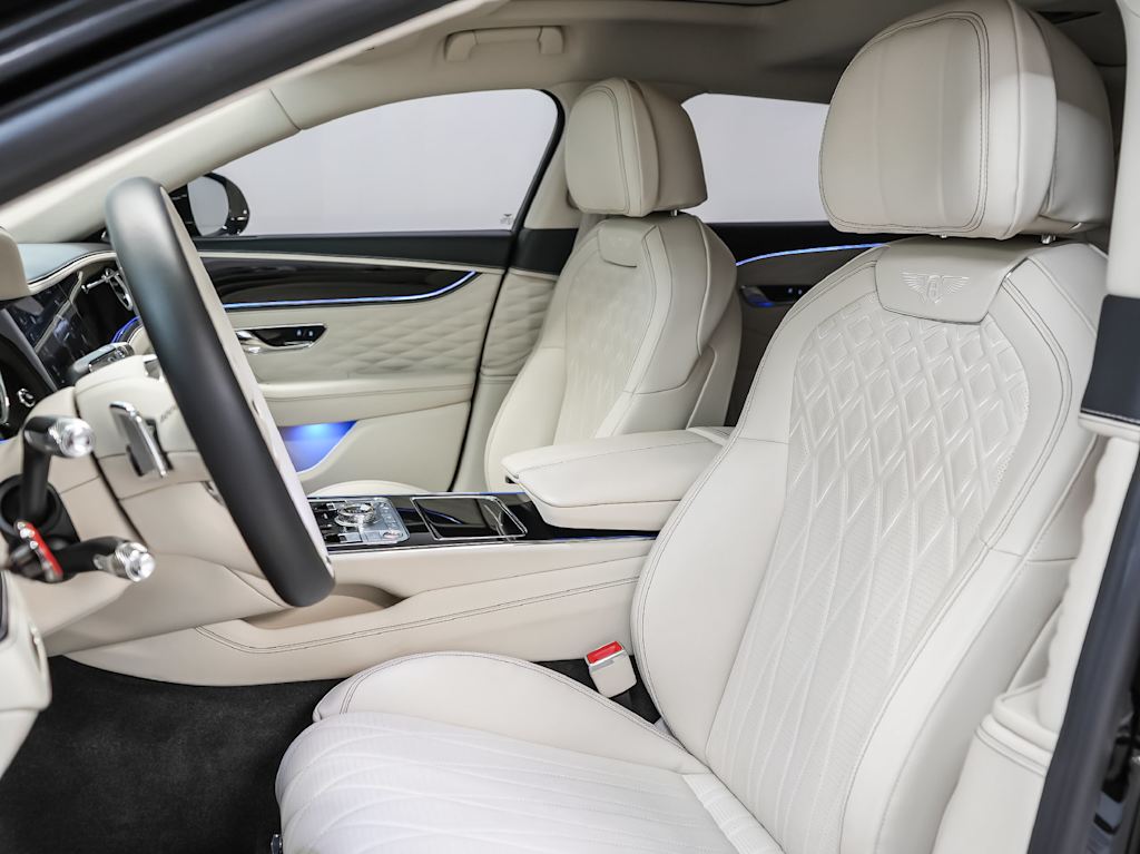Thumbnail: 2022 Bentley Flying Spur - 10