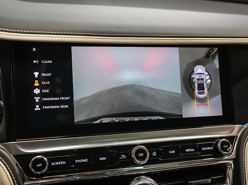 Thumbnail: 2022 Bentley Flying Spur - 29