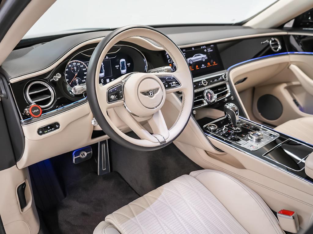 Thumbnail: 2022 Bentley Flying Spur - 2