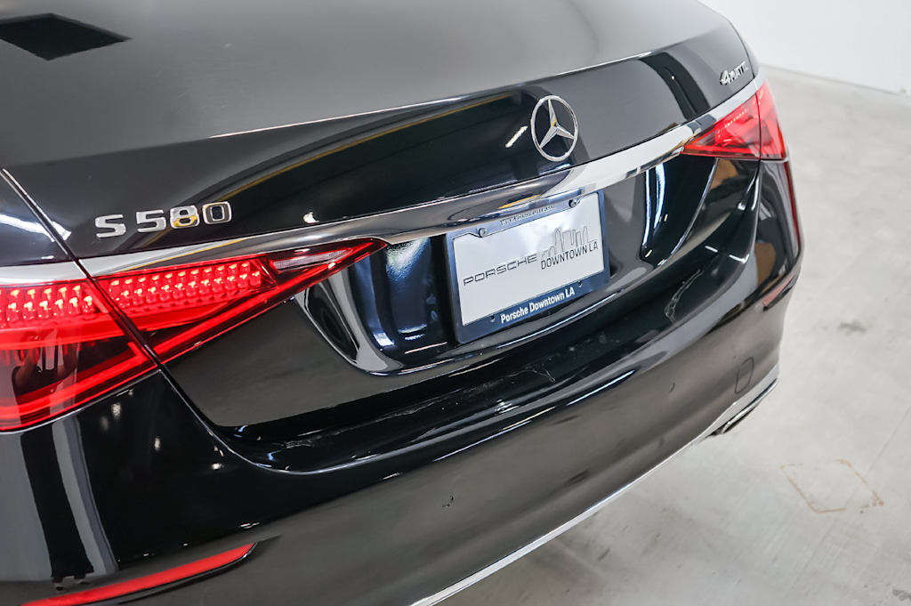 Thumbnail: 2025 Mercedes-Benz S-Class - 23