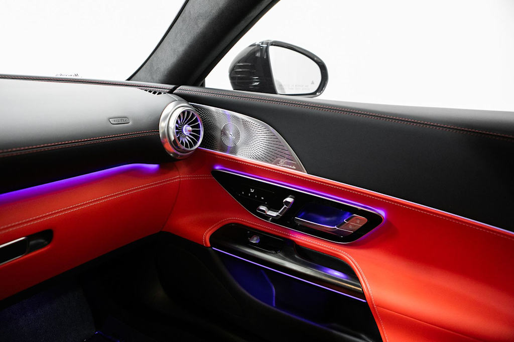 Thumbnail: 2024 Mercedes-Benz AMG GT - 10