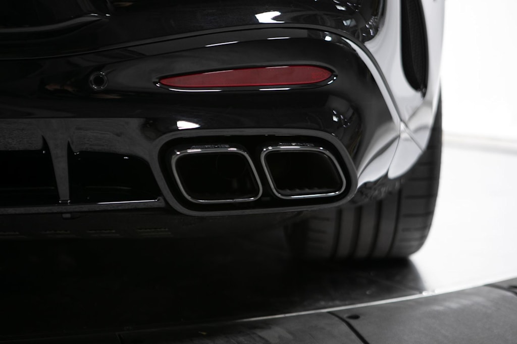 Thumbnail: 2024 Mercedes-Benz AMG GT - 23