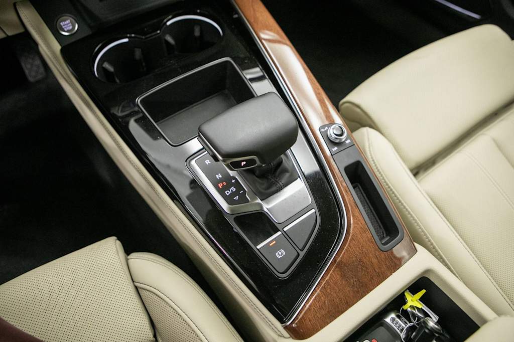 Thumbnail: 2024 Audi A4 - 15