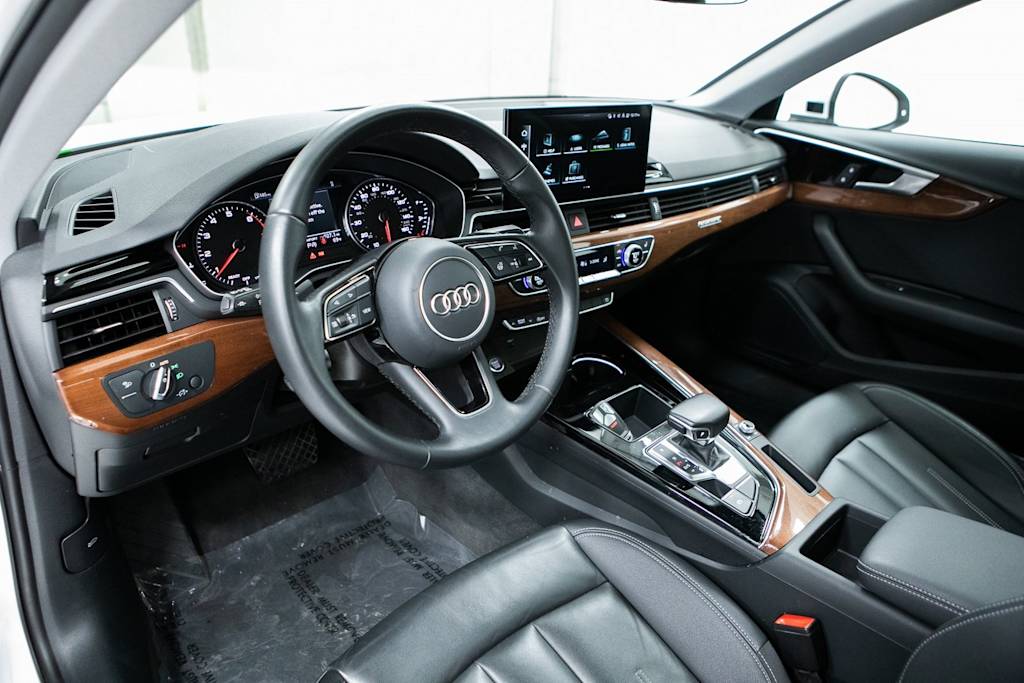 Thumbnail: 2023 Audi A4 - 3