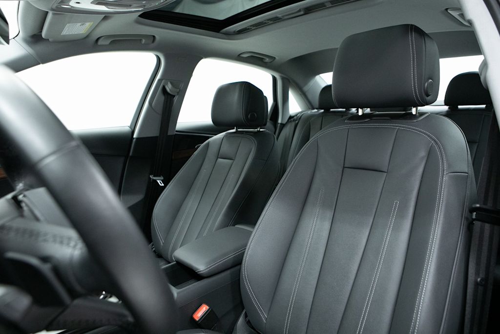 Thumbnail: 2023 Audi A4 - 11