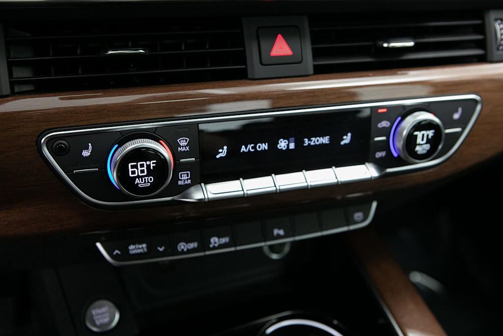 Thumbnail: 2023 Audi A4 - 26