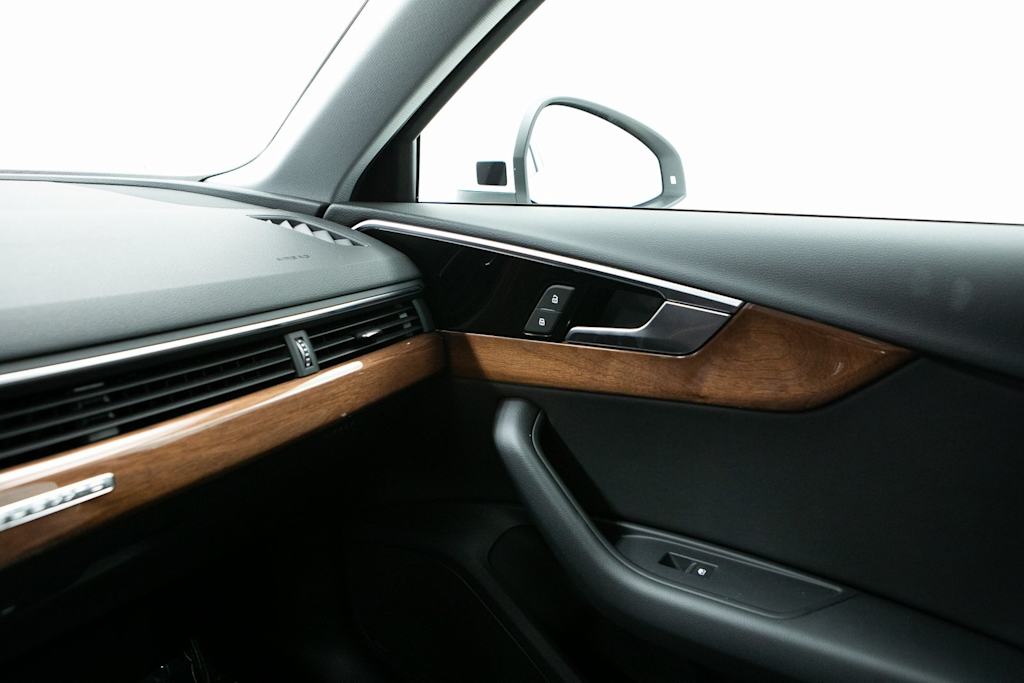 Thumbnail: 2023 Audi A4 - 28