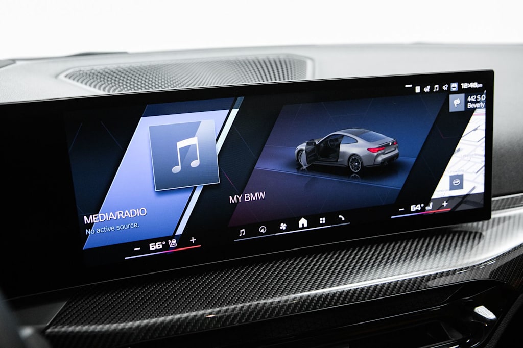 Thumbnail: 2026 BMW M4 - 10