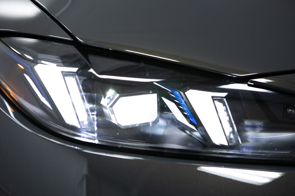 Thumbnail: 2026 BMW M4 - 16