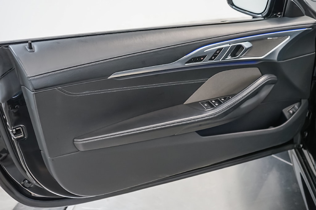 Thumbnail: 2022 BMW M8 - 31