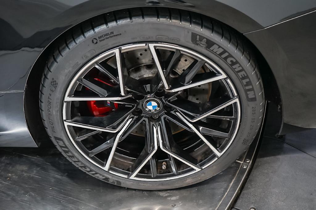 Thumbnail: 2022 BMW M8 - 7